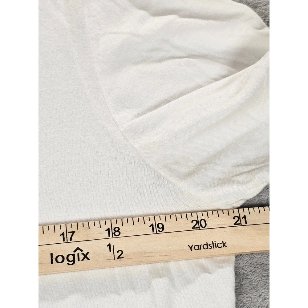 Nike  Graphic T-Shirt White Pink Swoosh Nineteen Seventy Two Large L Short Slv